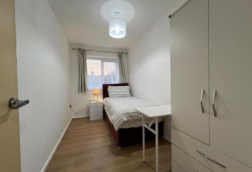 스탠다드 싱글 룸, Kilnview Guesthouse Hanley & Staffordshire University