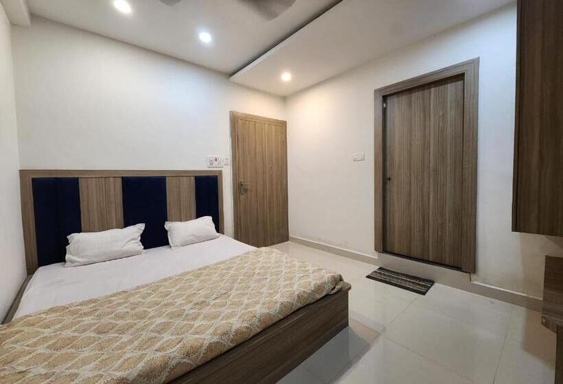Номер Deluxe, Shyam Hotel Deoghar