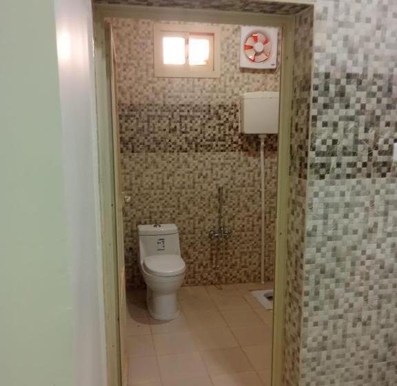 スタンダードルーム, منتجع التربية