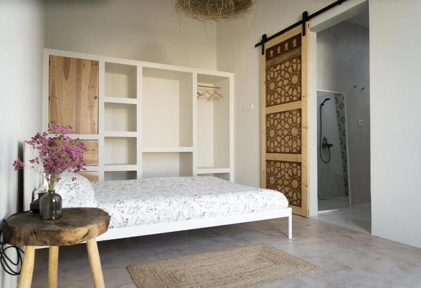 ファミリーステューディオ, B&b Casa Areia