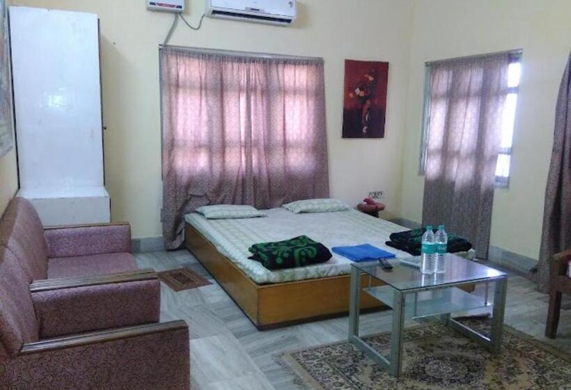 اتاق لوکس, Excel Home Stays Bhubaneswar