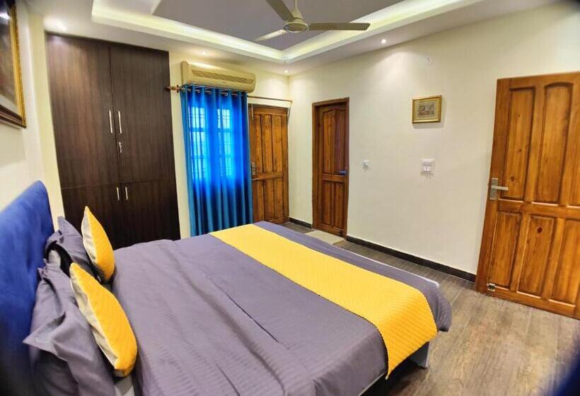 带大床的标准间, Cosy Homes Retreat