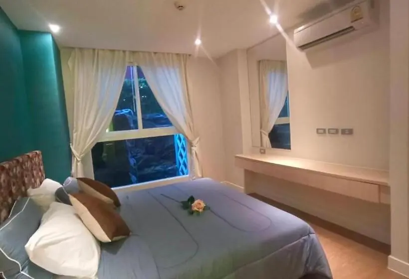 آپارتمان 1 خوابه با چشم‌انداز استخر, The Grand Caribbean Condo