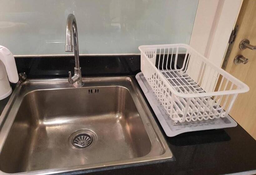 شقة غرفة واحدة مطلة على حمام السباحة, The Grand Caribbean Condo