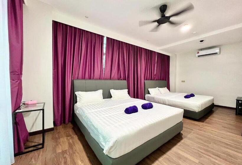 Quarto Familiar, New Margo Hotel Kk