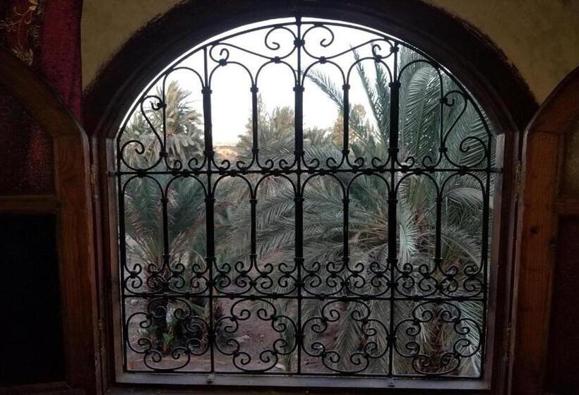 اتاق لوکس سه تخته, Dar Nadia Bendriss, Ouarzazate Tabounte