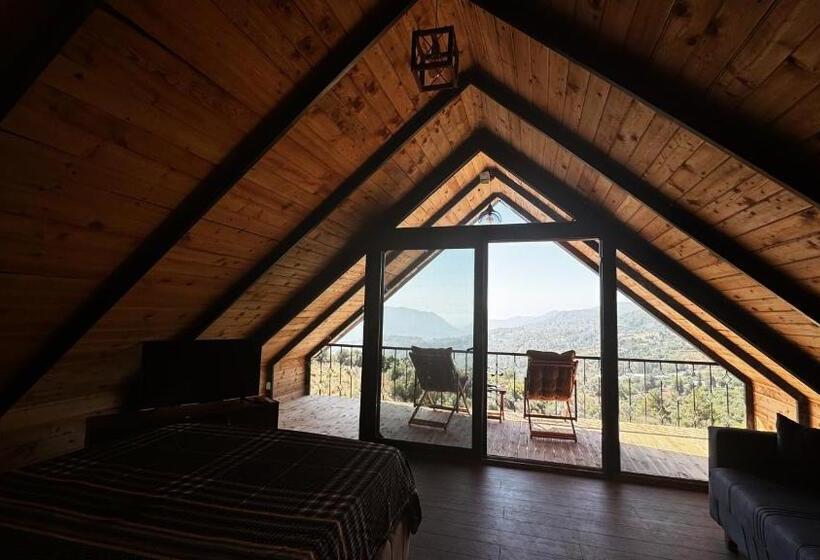 استودیو استاندارد با بالکن, Belen Lodge