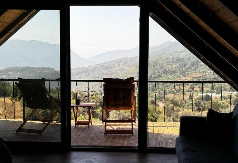 استودیو استاندارد با بالکن, Belen Lodge