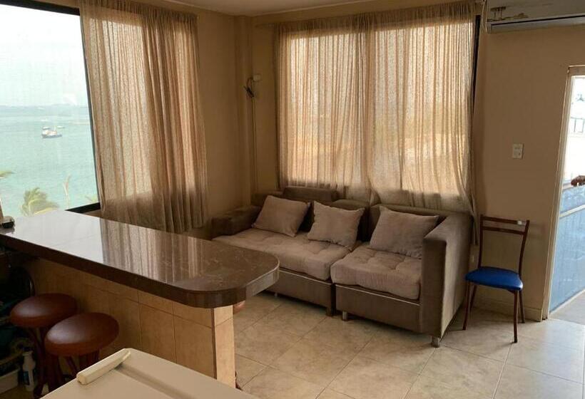 سوییت با چشم‌انداز دریا, Belamar