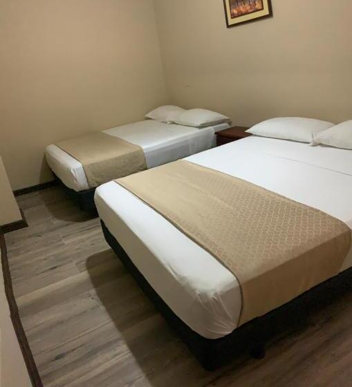 اتاق لوکس, Belamar