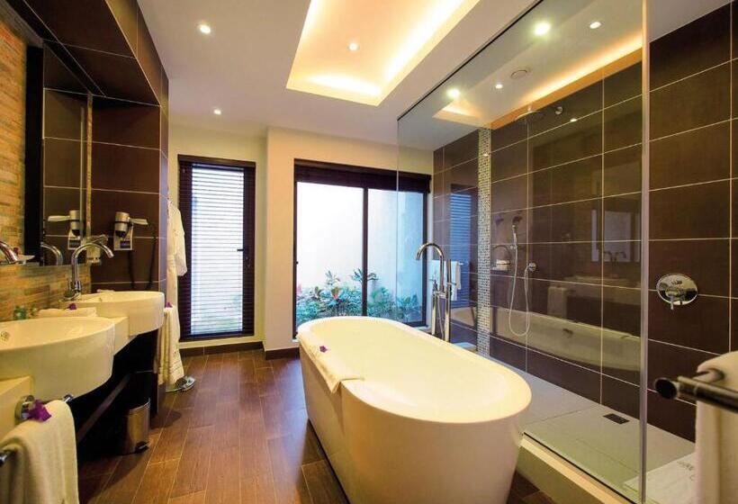 اتاق لوکس خانوادگی, Crystal Beach Resort Belle Mare