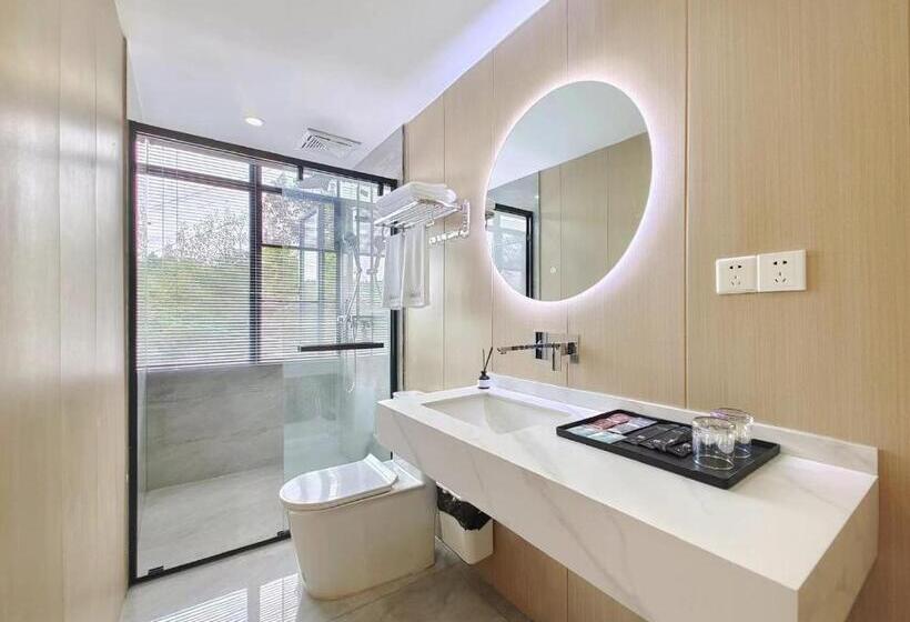 Номер Deluxe, Jinyang Xinyi Hotel   Tianfu International Airport