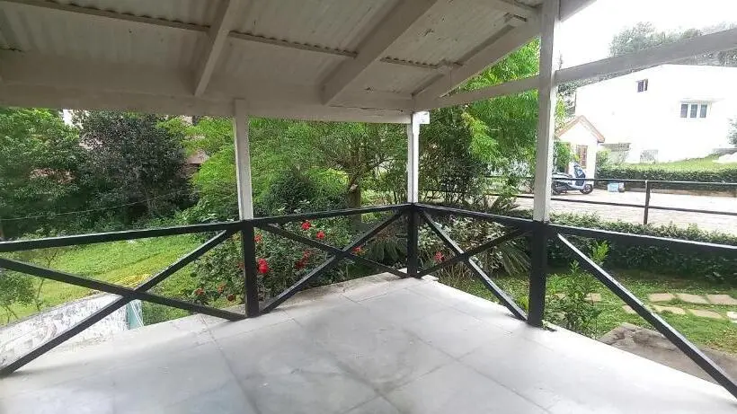 バルコニー付きスタンダードルーム, Istays   The Colonial Villa, Yercaud
