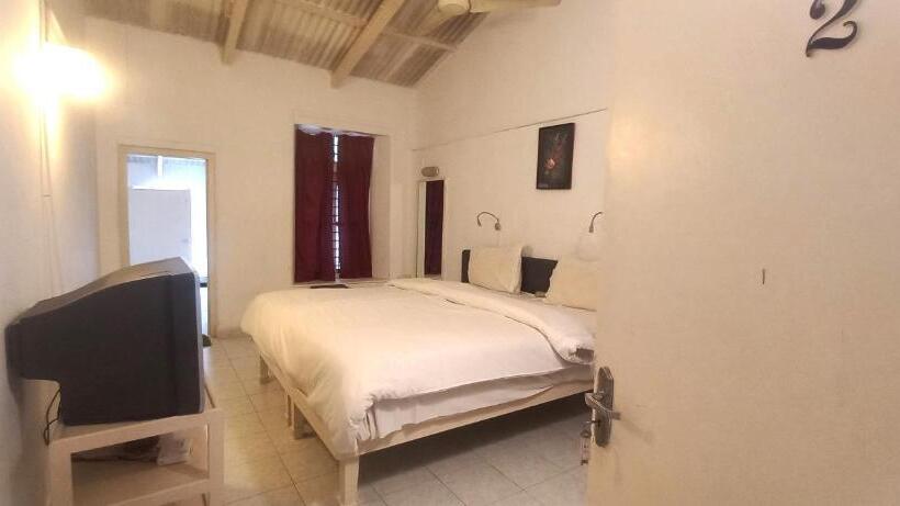 Familjestudio, Istays The Colonial Villa, Yercaud