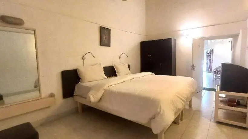 ファミリーステューディオ, Istays   The Colonial Villa, Yercaud