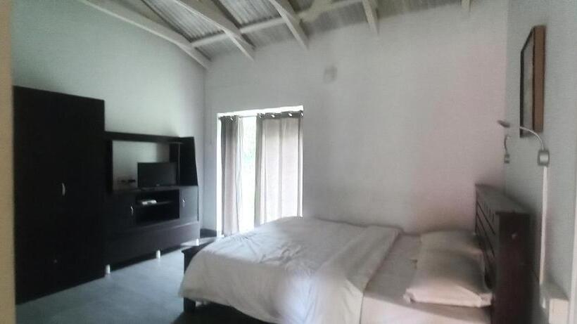 Standard Studio, Istays The Colonial Villa, Yercaud