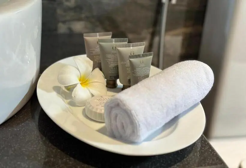 片側に海が見えるデラックスルーム, Cocos Polhena