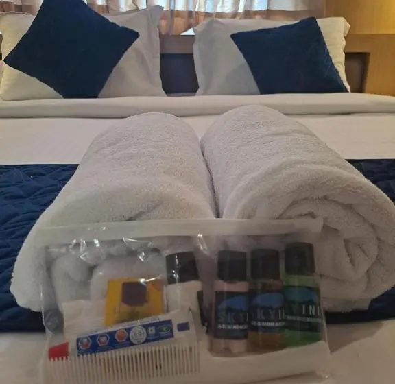 デラックスルーム, Sky Inn