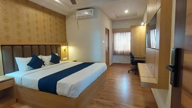 デラックスルーム, Sky Inn