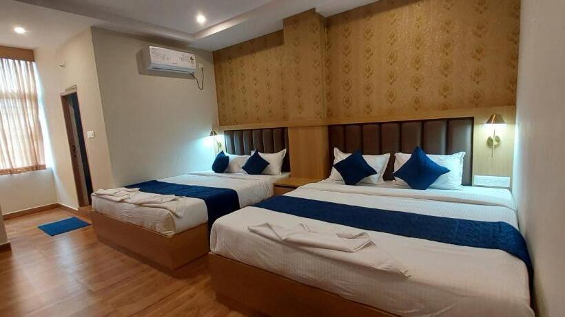 Семейный Номер Deluxe, Sky Inn