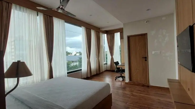 スイート, Sky Inn