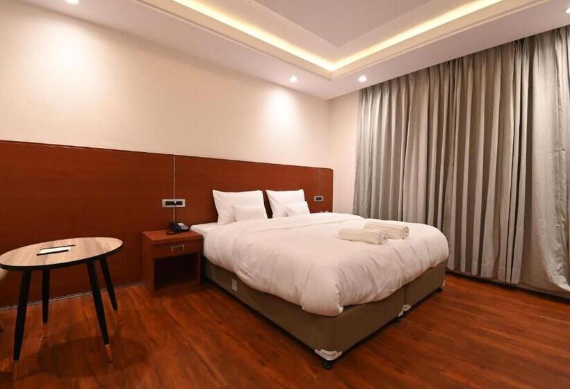 Quarto Deluxe, The Haven Kargil