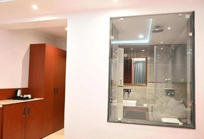 デラックスルーム, The Haven Kargil