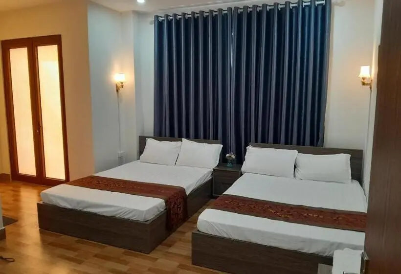اتاق لوکس, Nhà Nghỉ 79