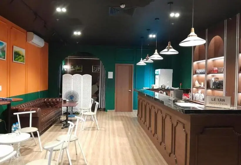 اتاق عادی, Nhà Nghỉ 79