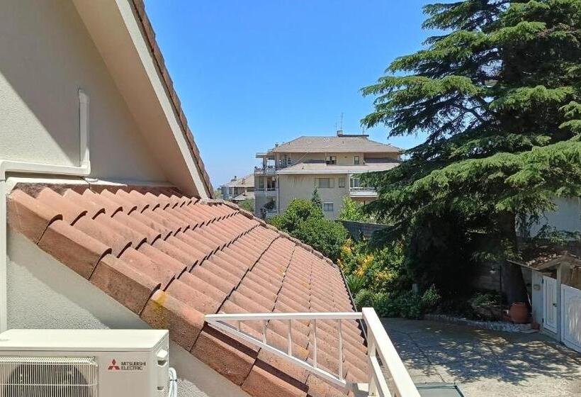 غرفة قياسية فردية مزودة بشُرفة, Casa Di Tota   Affittacamere