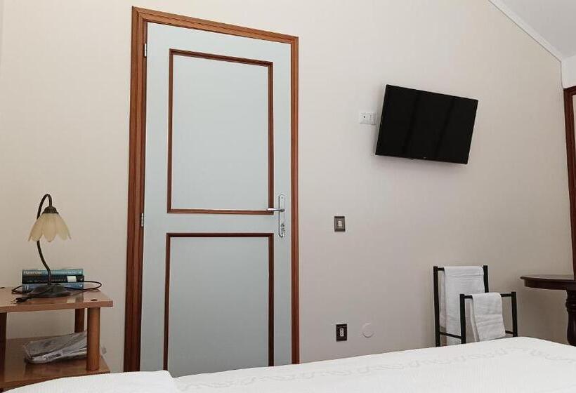 Номер Стандарт Индивидуальный с Балконом, Casa Di Tota   Affittacamere