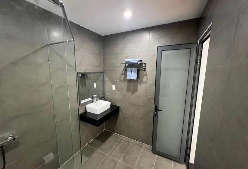 اتاق استاندارد با بالکن, Oasis Homestay
