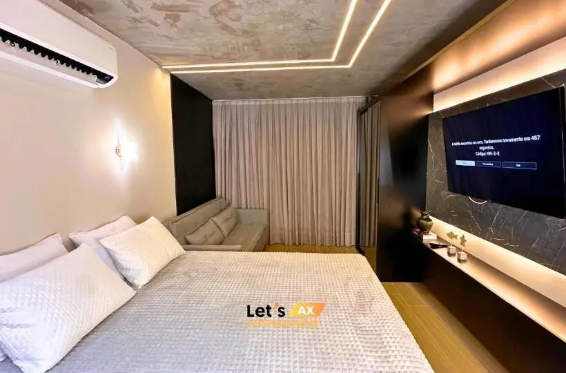 デラックススタジオ, Ax Setai Yacht