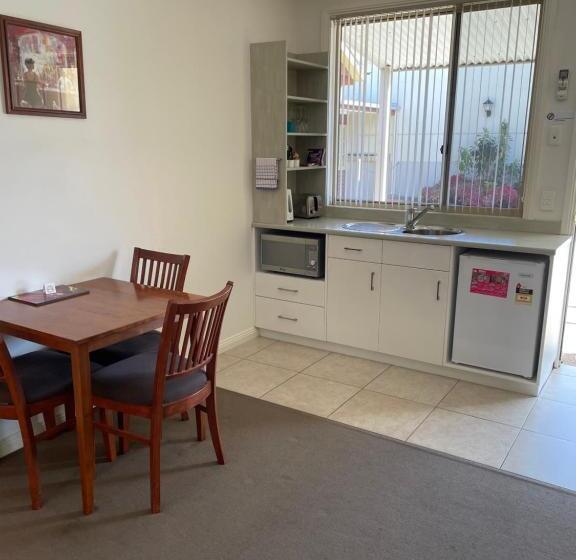 غرفة قياسية لذوى الاحتياجات الخاصة, Hibernian