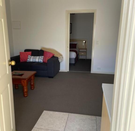 غرفة قياسية, Hibernian