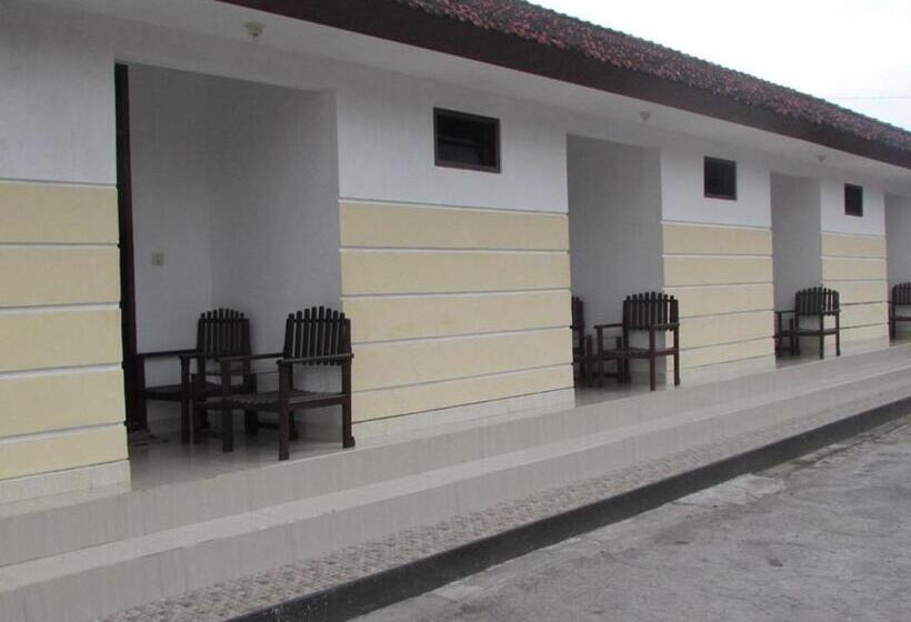 חדר אקונומי, Singasari