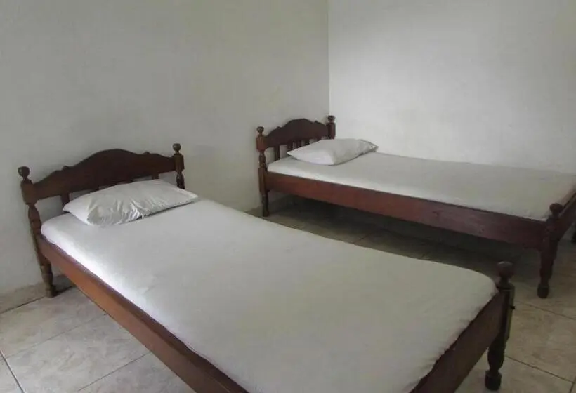 Habitación Basic, Singasari
