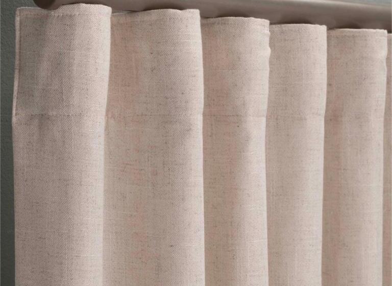 شقة غرفة واحدة, Mercedes Aparts