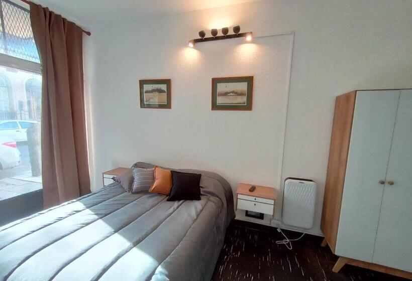 إستوديو سوبيريور, Mercedes Aparts