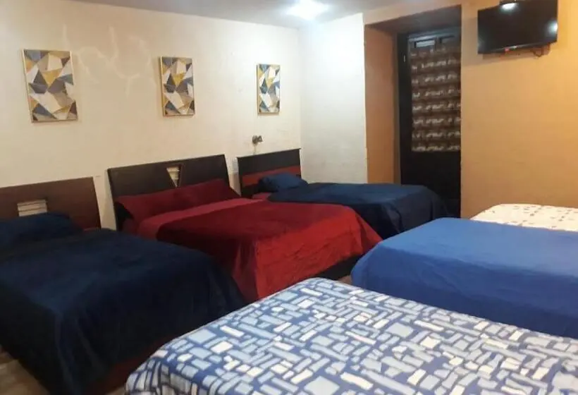 Habitación Familiar, Hostal Cielo