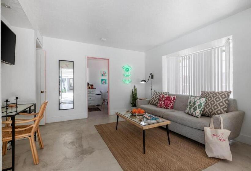 带1个卧室的别墅, Designer Gem Near Downtown Palm Springs