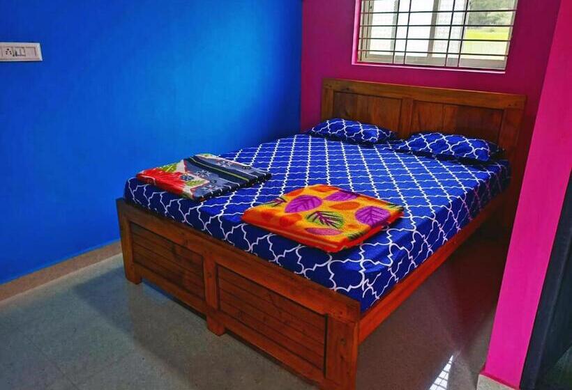 غرفة قياسية, Namma Aramane Home Stay