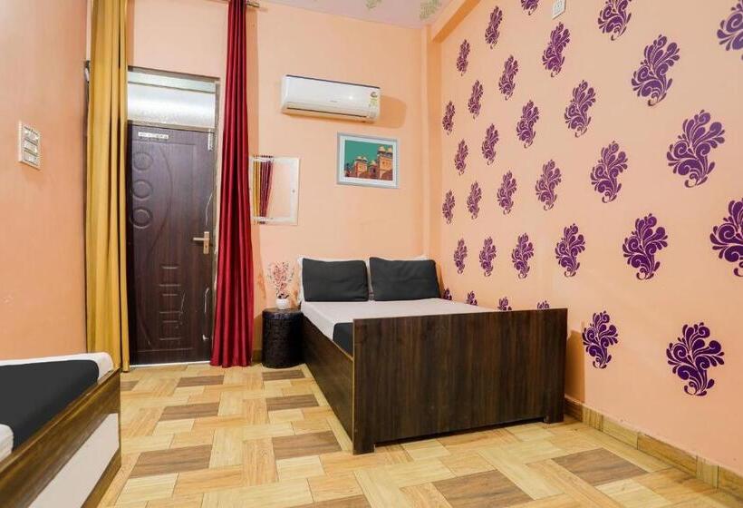 트리플 클래식 룸, Oyo Hotel Sun Shine