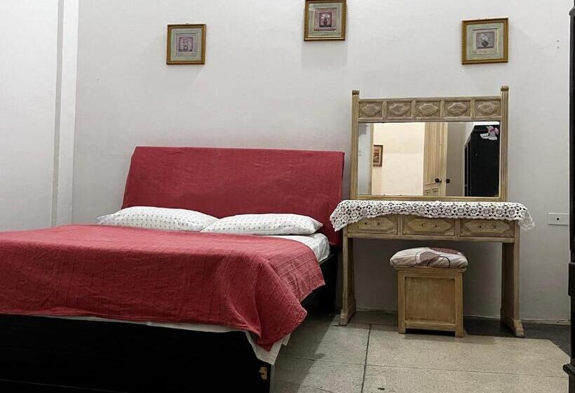 Номер Стандарт, Casa Castillo