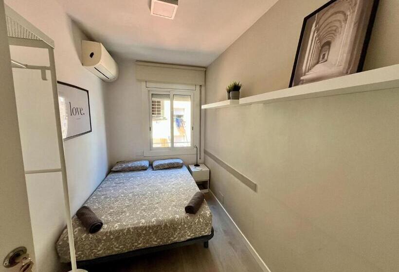 Номер Стандарт Совместная Ванная, Poeta