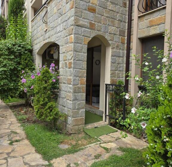 شقة غرفة واحدة مطلة على حمام السباحة, Cascadas Family Resort
