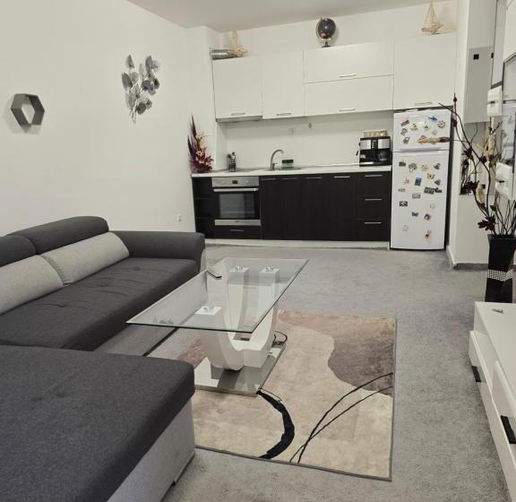 آپارتمان 1 خوابه با چشم‌انداز استخر, Cascadas Family Resort