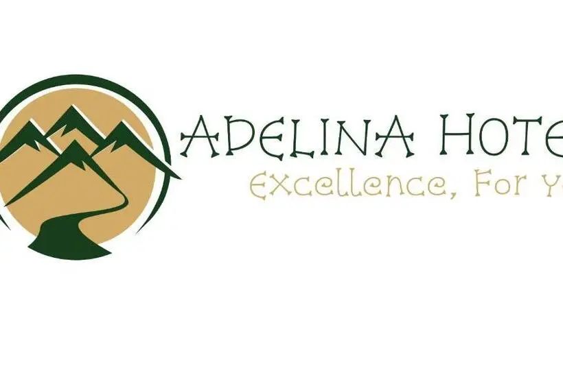 スタンダードルーム, Adelina