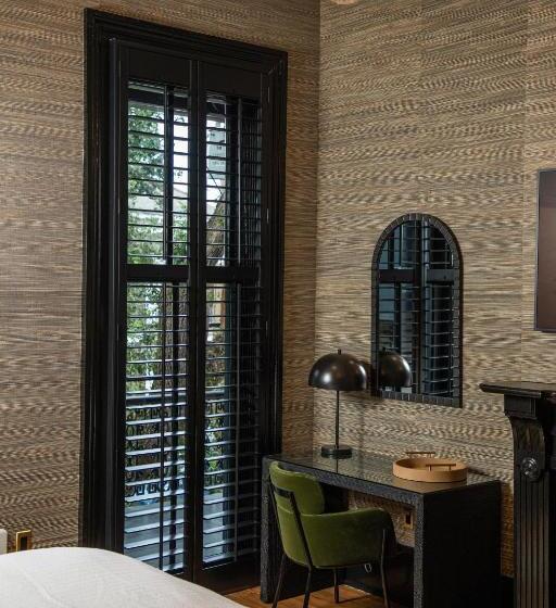Suite com Varanda, Blackbird