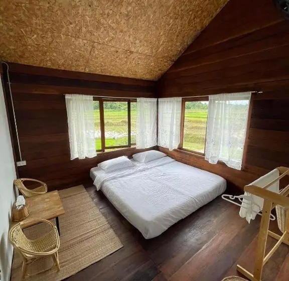 キングサイズベッドのスタンダードルーム, นาตาทา Cafe  & Farm Stay